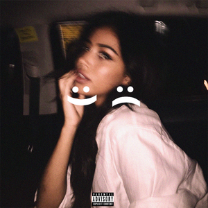 赤裸航空女服务员√视频
